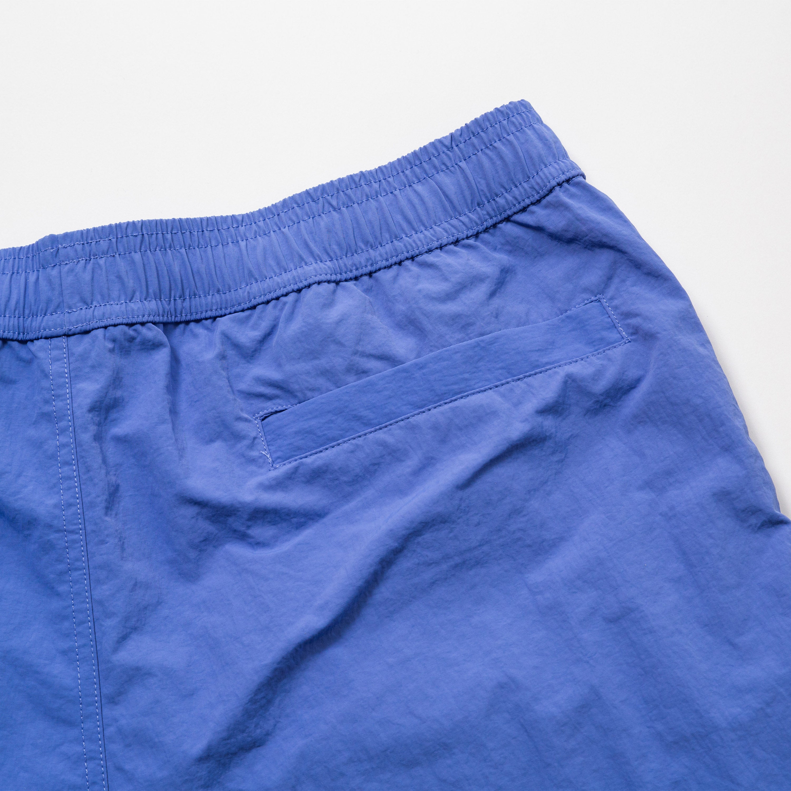 Micro Horizon Nylon Swim Shorts - 17 inch - Short Board Shorts Blue Back Pocket Detail