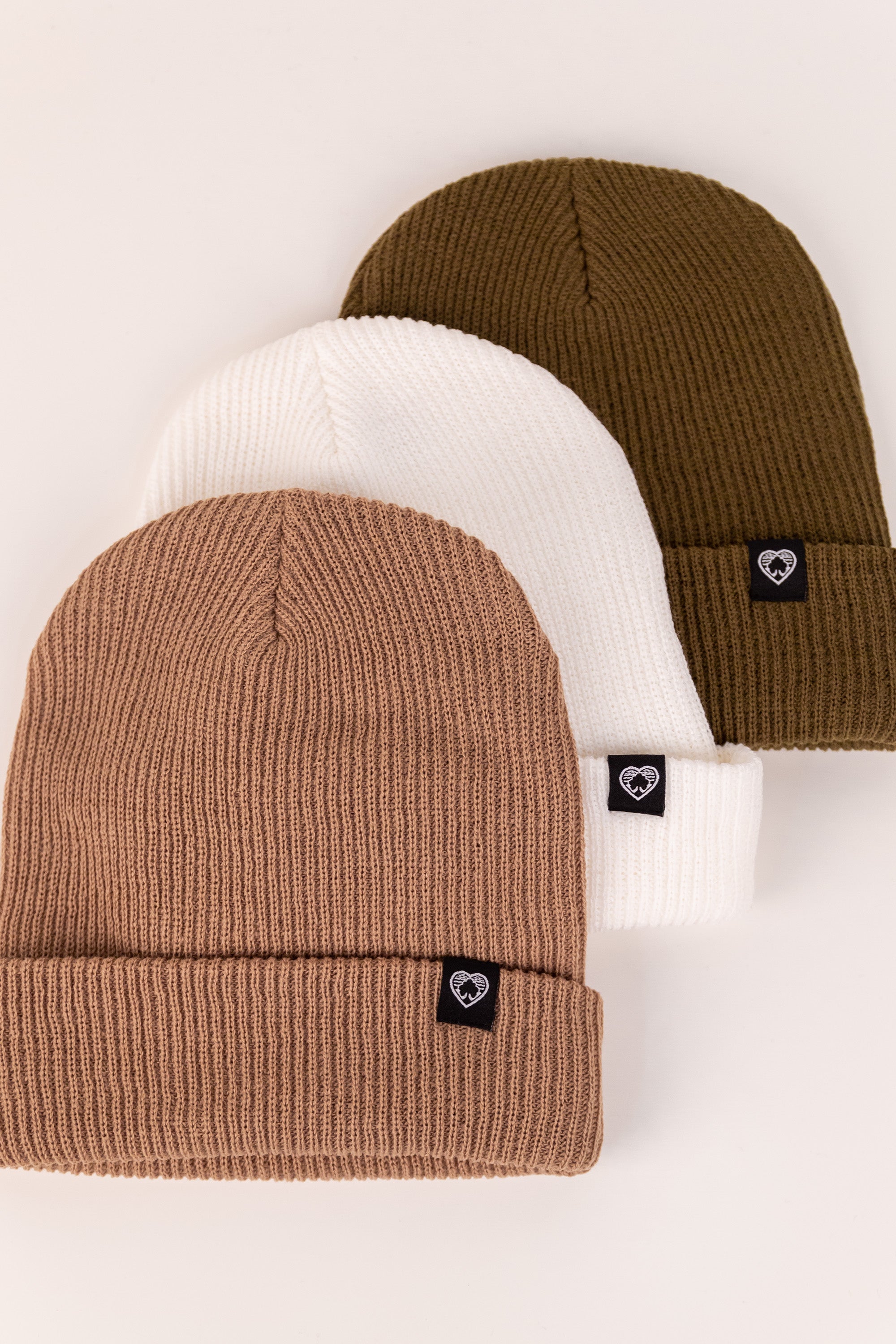 帽子 Supreme Tassel Beanie Tan Supreme Tassel Beanie (FW22) - $48